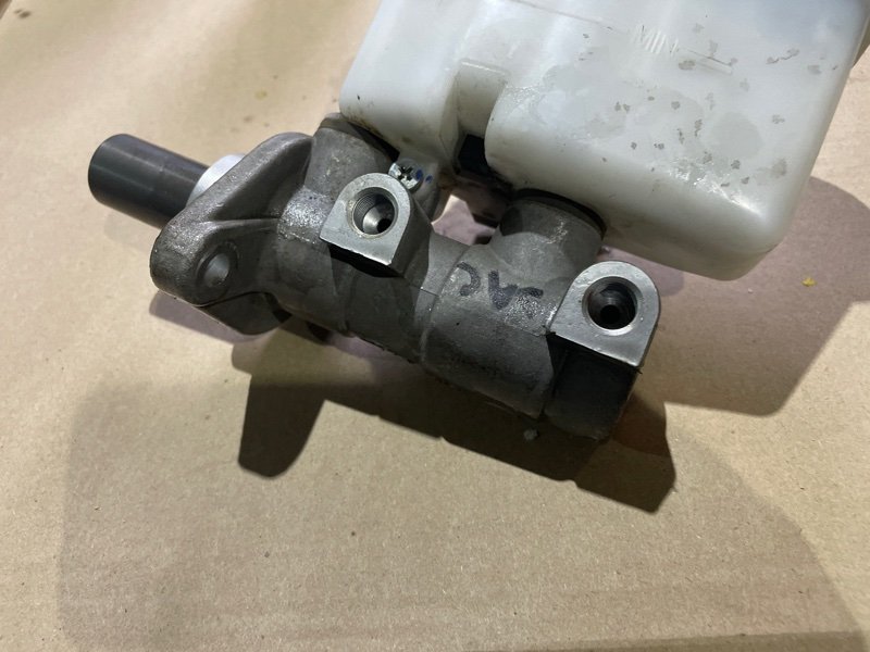 Главный тормозной цилиндр JAC T6 2020