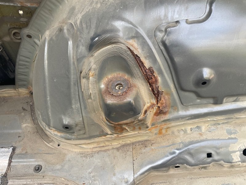 Крыло Lifan X60 2013