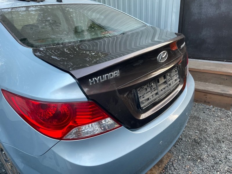 Крышка багажника Hyundai Solaris 2015