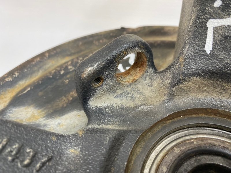 Кулак поворотный Lada Vesta 2020