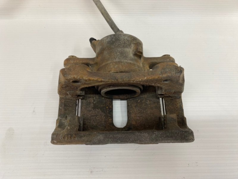 Суппорт Lada Vesta 2020