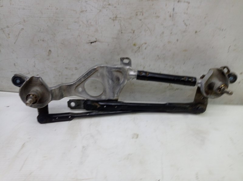 Трапеция дворников Hyundai Solaris 2015