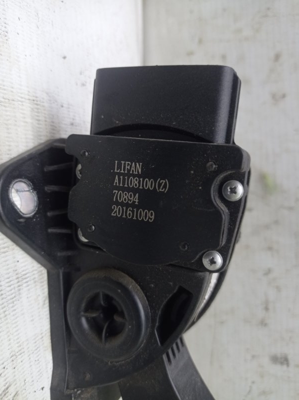 Педаль газа Lifan X50 2017
