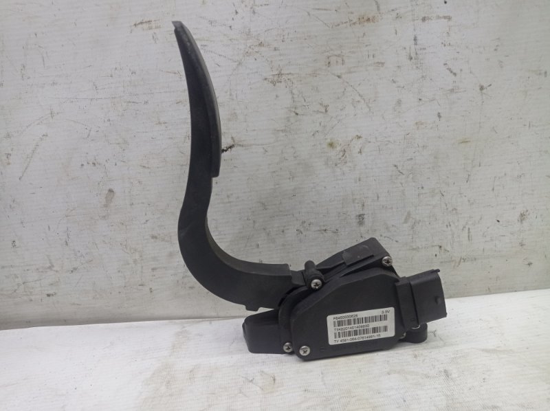 Педаль газа Lada Vesta 2020