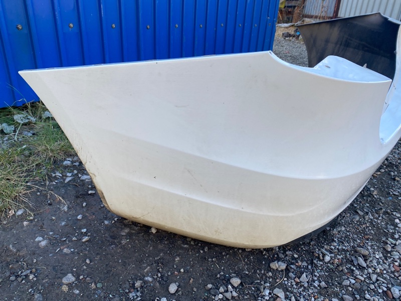 Бампер lada vesta 2022