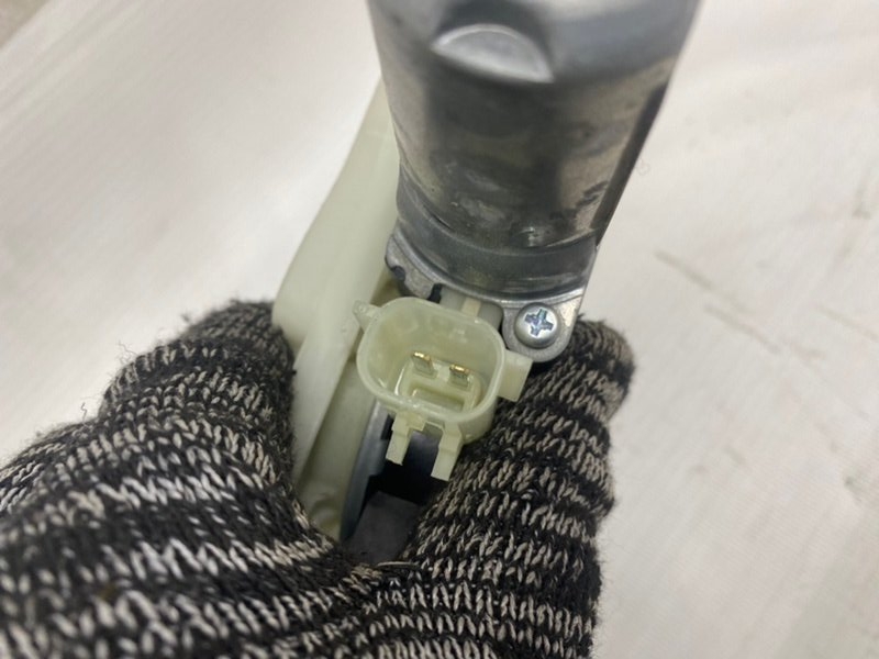 Стеклоподъемник электрический Omoda C5 2023