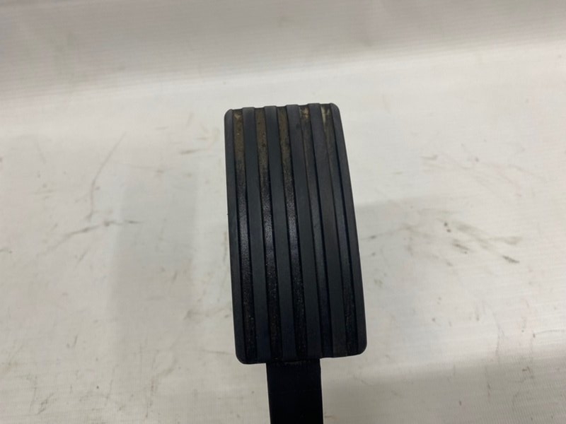 Педаль газа lada vesta 2020