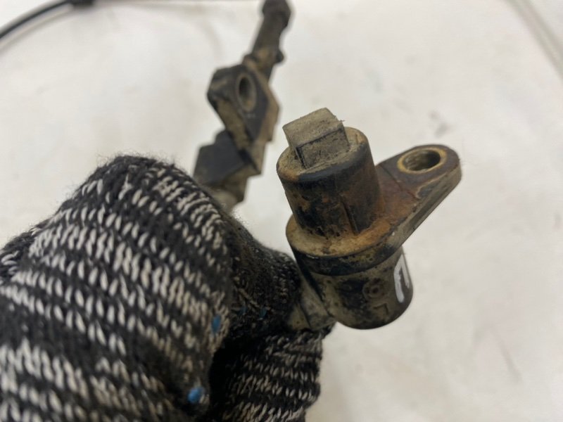 Датчик ABS Lifan X60 2013