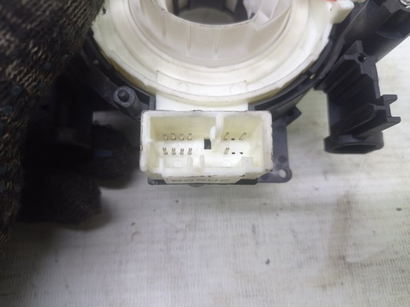 Шлейф подрулевой Nissan Tiida 2007