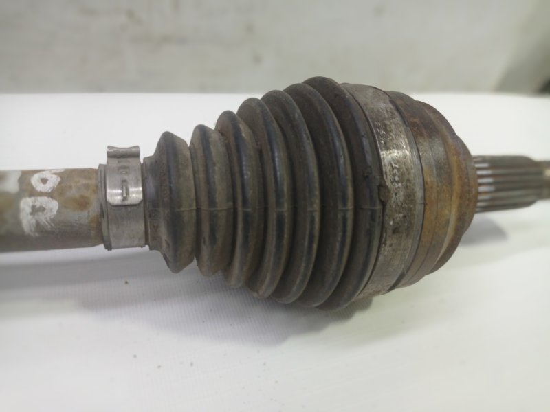 Привод Renault Logan 2020 L8