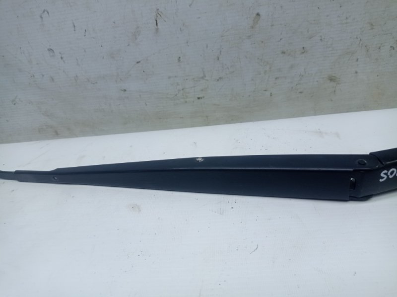 Поводок стеклоочистителя Hyundai Solaris 2015