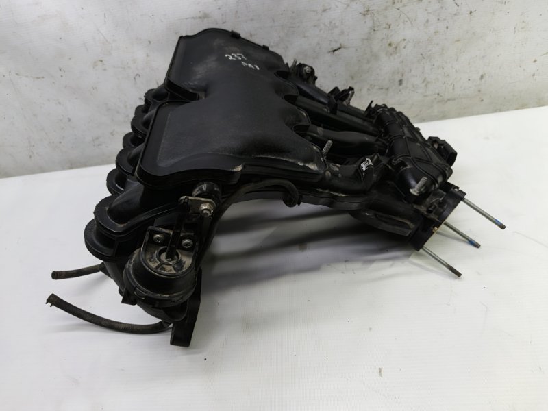 Впускной коллектор lada vesta 2020