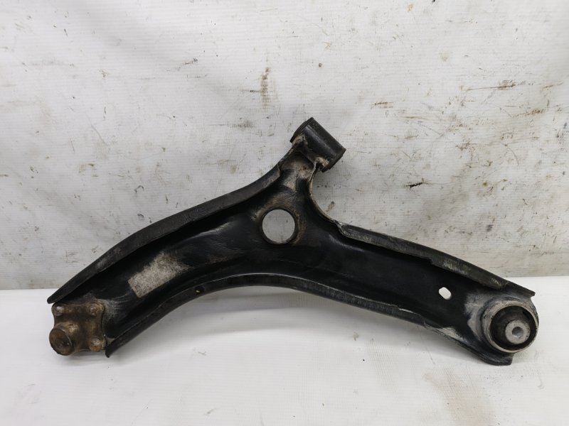 Рычаг lada vesta 2020