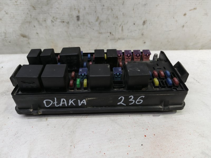 Блок предохранителей Geely Otaka ck 2007