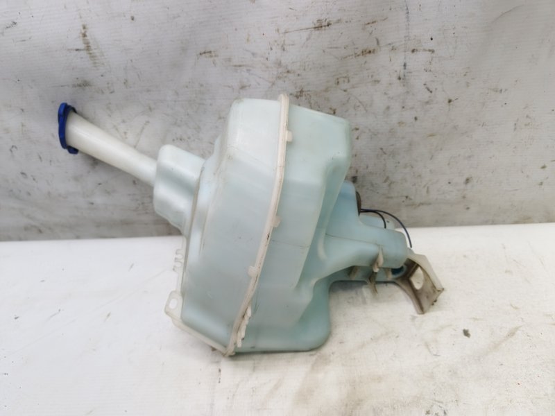 Бачок омывателя Hyundai Solaris 2014 RB