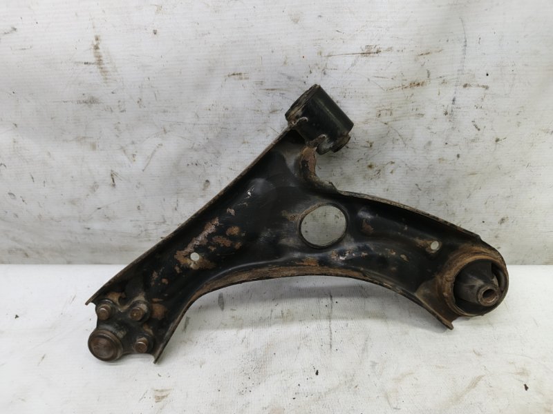 Рычаг Chevrolet Cobalt 2013