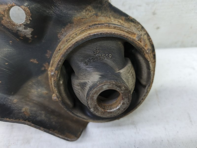 Рычаг Chevrolet Cobalt 2013