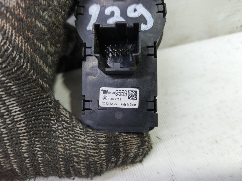 Блок управления светом фар Chevrolet Cobalt 2013