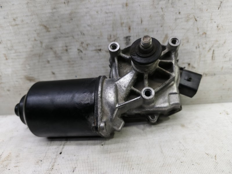 Моторчик дворников Hyundai Solaris 2014 RB