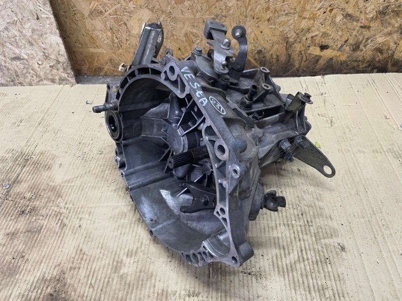 МКПП Lada Vesta 2020