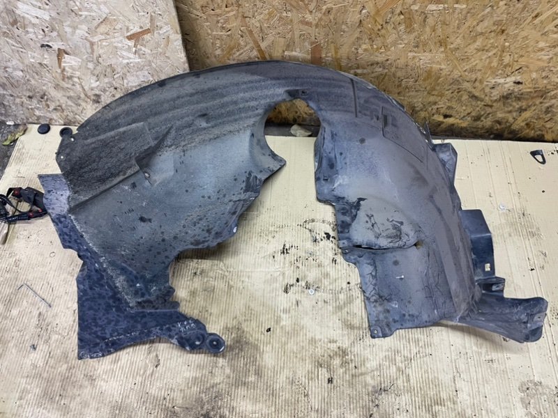 Подкрылок Mercedes CLA - Class 2015 CLA 180