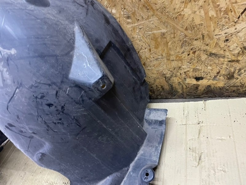 Подкрылок Mercedes CLA - Class 2015 CLA 180