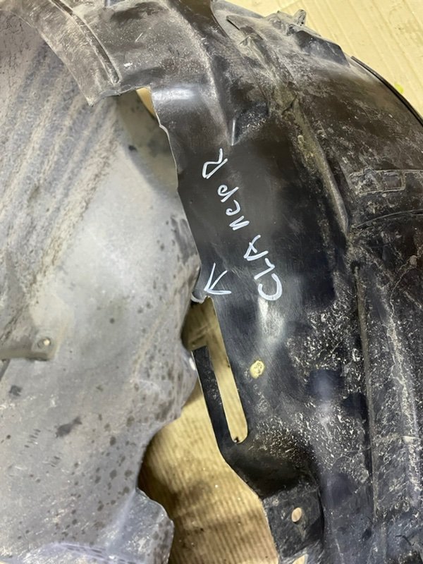 Подкрылок Mercedes CLA - Class 2015 CLA 180