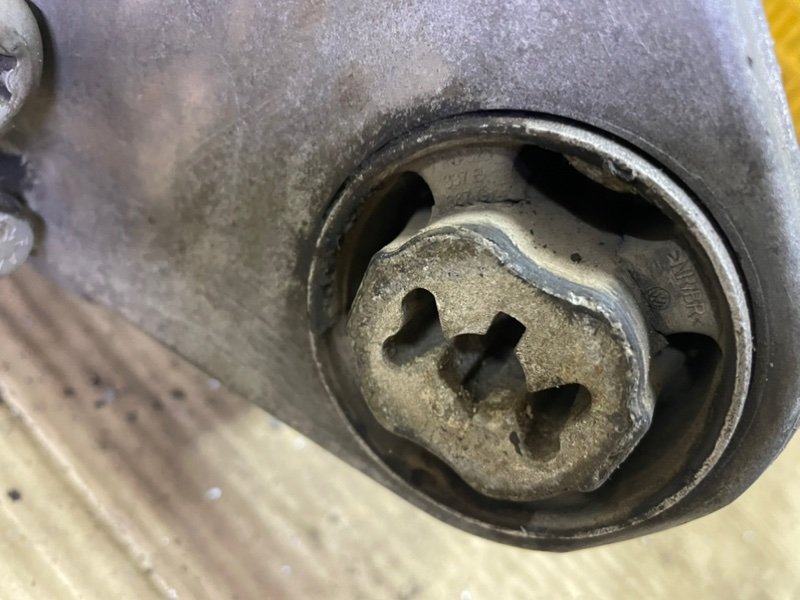 Редуктор Audi Q7 2012