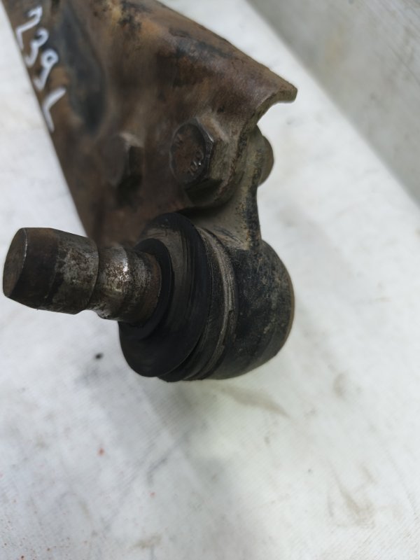 Рычаг Chevrolet Cobalt 2013