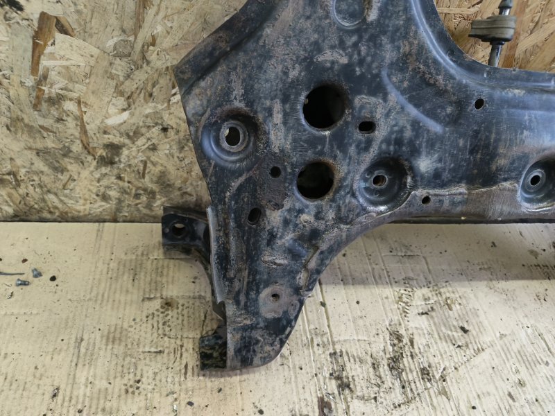 Балка Chevrolet Cobalt 2013