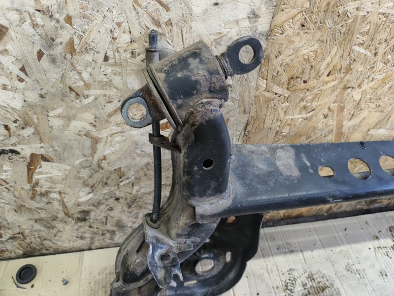 Балка Chevrolet Cobalt 2013