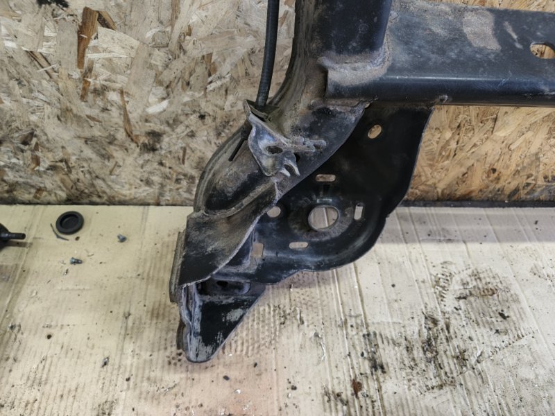 Балка Chevrolet Cobalt 2013