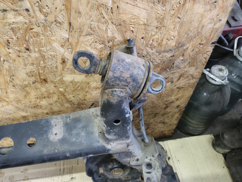 Балка Chevrolet Cobalt 2013