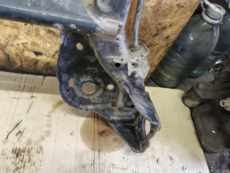 Балка Chevrolet Cobalt 2013