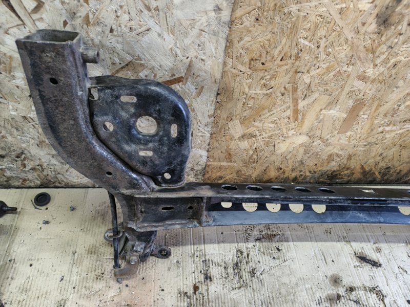 Балка Chevrolet Cobalt 2013