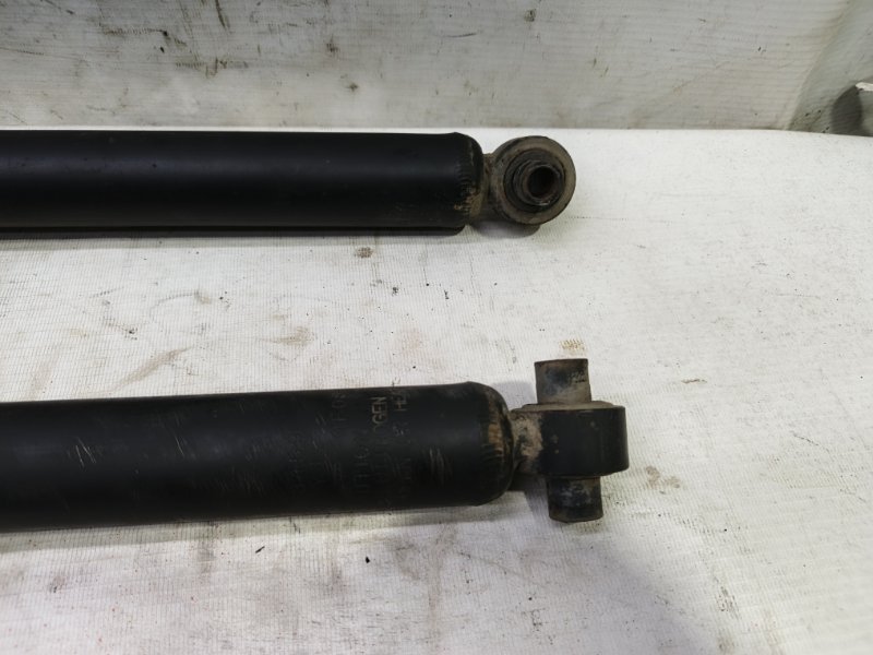 Амортизатор Chevrolet Cobalt 2013