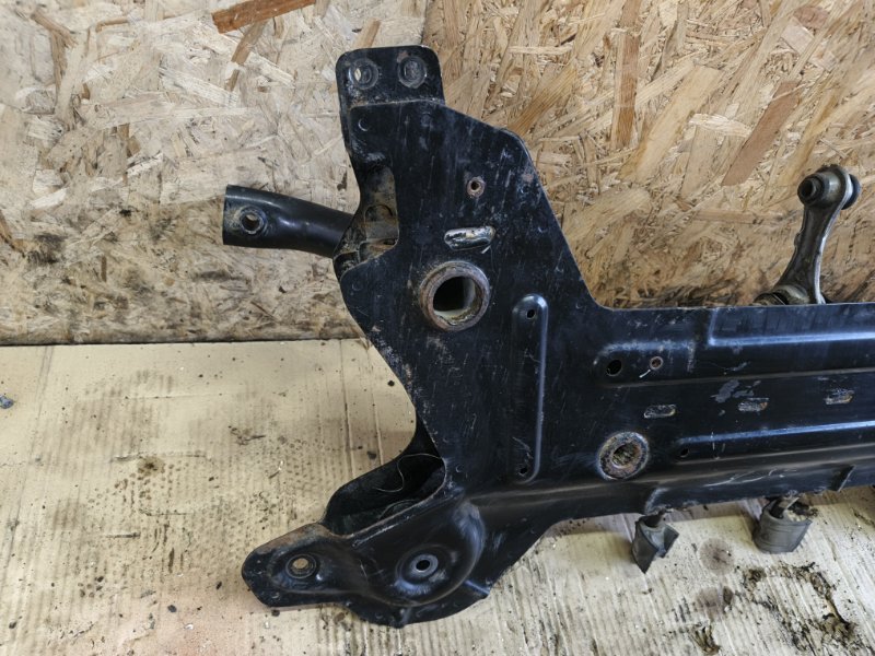 Балка Lada Vesta 2019