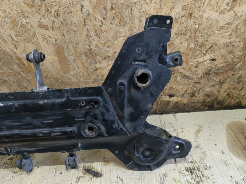 Балка lada vesta 2020