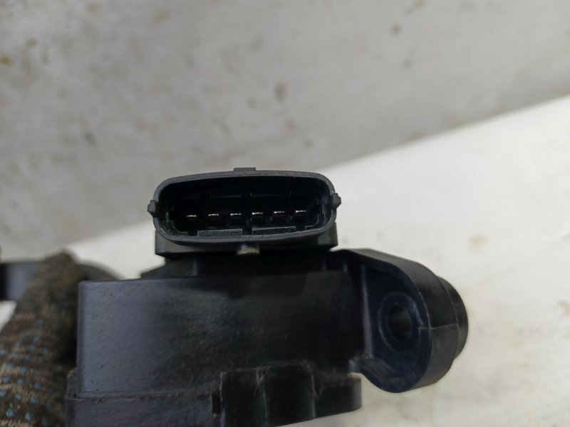 Педаль газа Hyundai Solaris 2014 RB