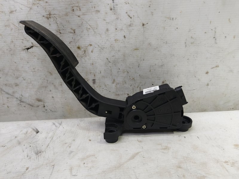 Педаль газа Hyundai Solaris 2014 RB