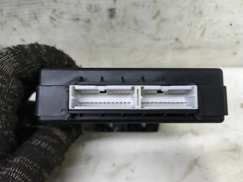 Блок управления центральным замком Hyundai Solaris 2014 RB