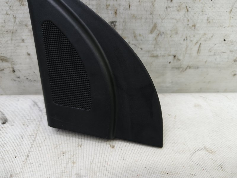 Уголок двери (внутренний) Hyundai Solaris 2014 RB