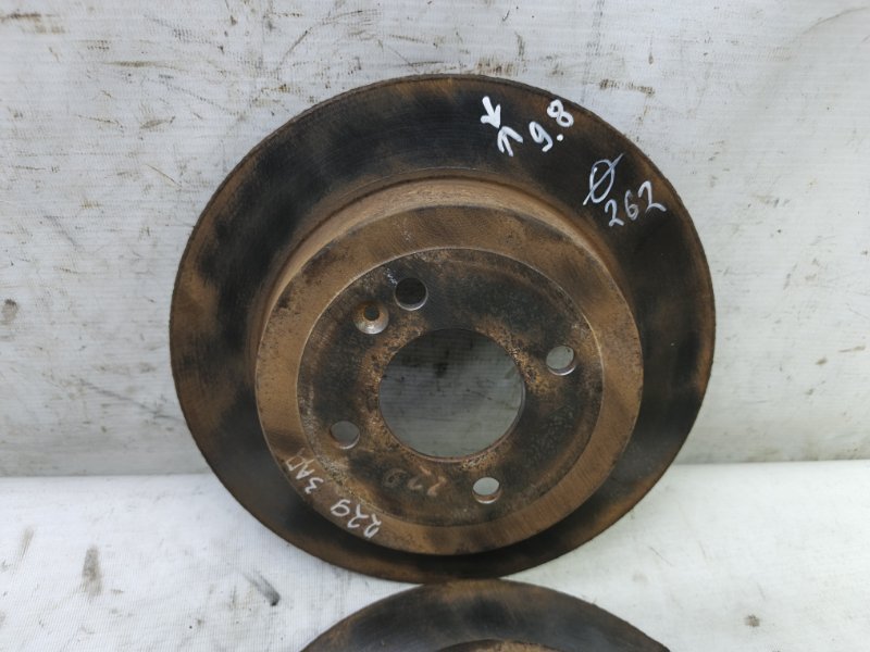 Тормозной диск Hyundai Solaris 2014 RB