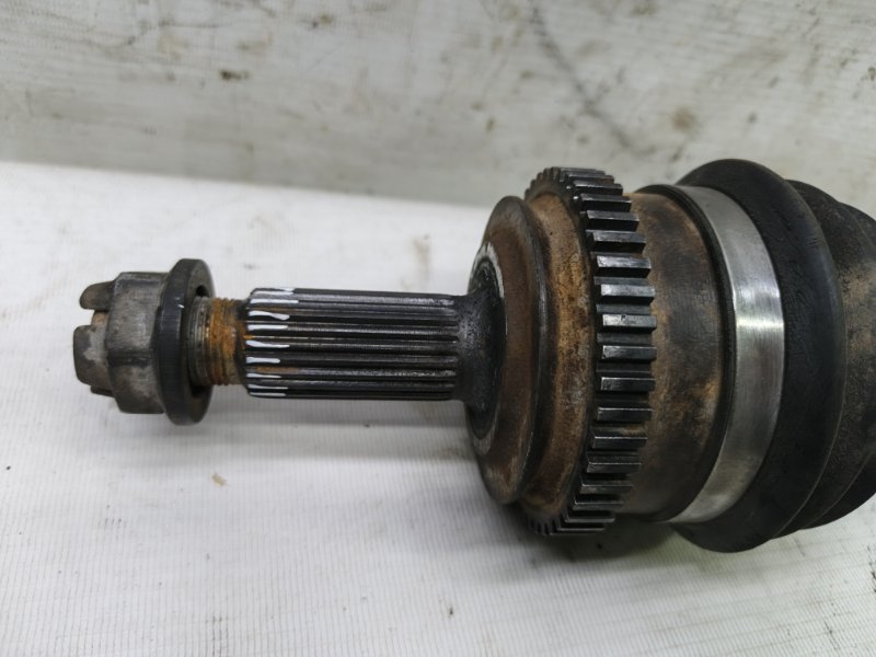 Привод Lada Vesta 2020