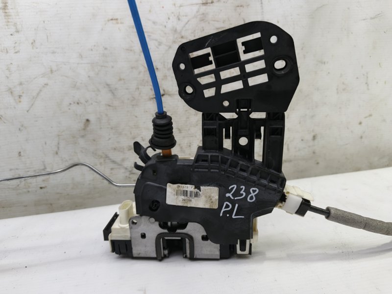 Замок двери Mercedes CLA - Class 2015 CLA 180