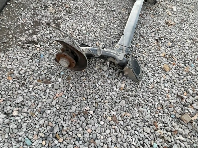 Балка Volkswagen Polo 2017