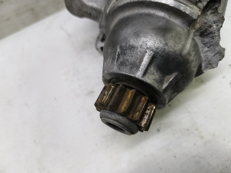 Стартер Volkswagen Polo 2017