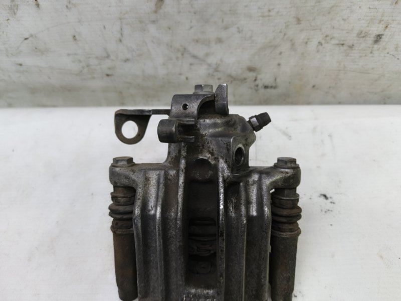 Суппорт Volkswagen Polo 2017