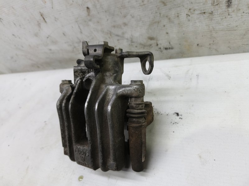 Суппорт Volkswagen Polo 2017