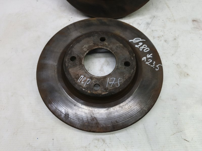 Тормозной диск Nissan Tiida 2007